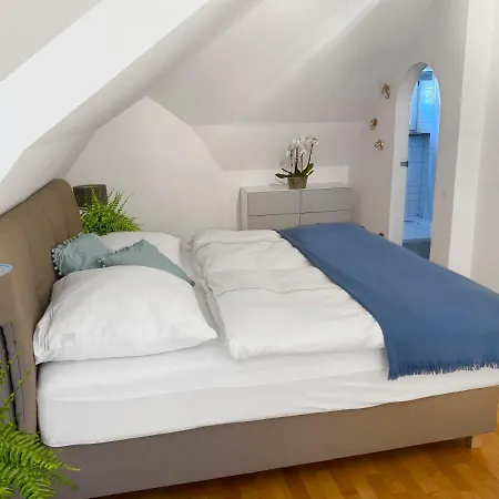 Ultimate Concierge Serviced Private Penthouse Apartment, In Altstadt * Salzburg
