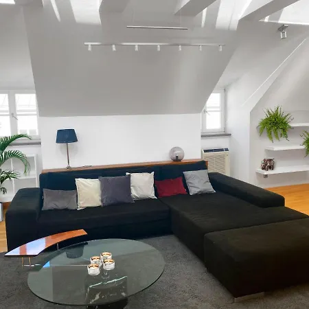 Apartment Ultimate Concierge Serviced Private Penthouse Apartment, In Altstadt *