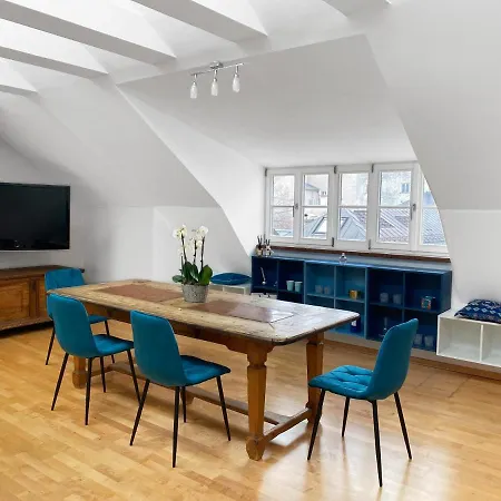 Apartment Ultimate Concierge Serviced Private Penthouse Apartment, In Altstadt